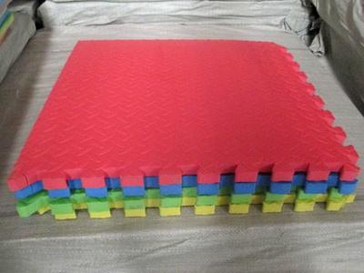 泡沫地墊價(jià)格行情與選購指南——以河?xùn)|區(qū)鑫潤塑膠制品廠為例